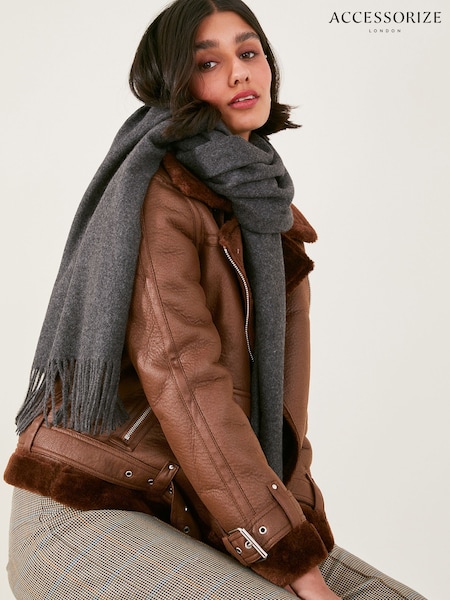 Accessorize Grey Holly Supersoft Blanket Scarf (849732) | €17