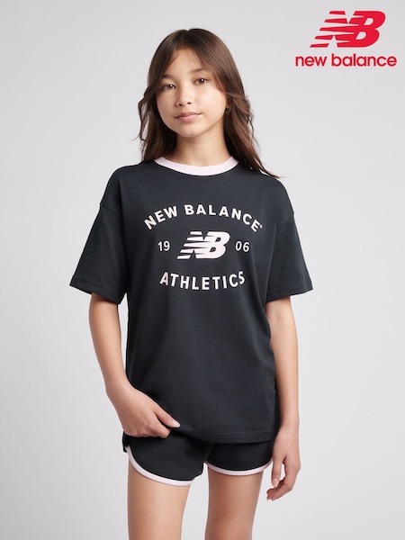 Black - New Balance Athletics Varsity Graphic T-shirt