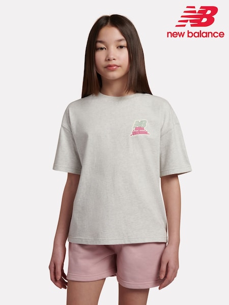 Gris - New Balance Sticker Pack Graphic T-shirt