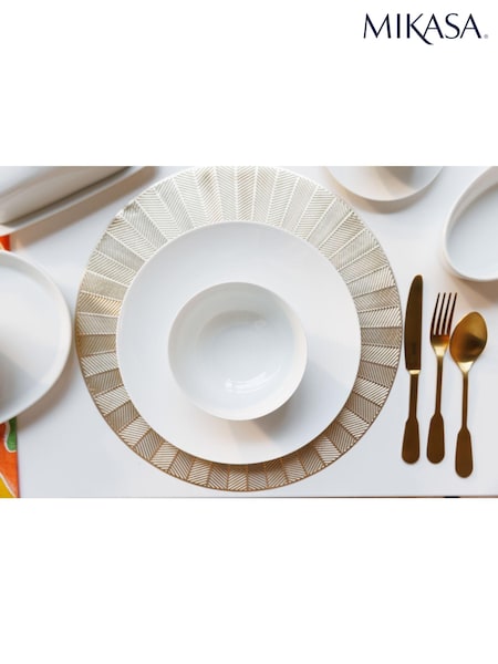 Mikasa Set of 4 White Simple Porcelain Dinner Plate Chalk (863215) | €44