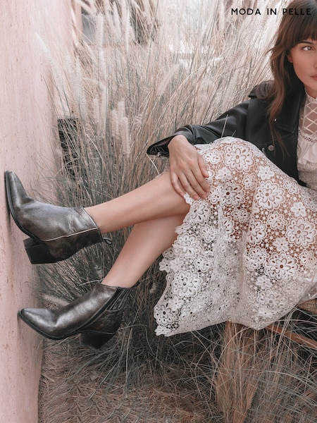 Moda in Pelle Maevie Pointed Side Zip Western Boots Stud Back Detail (865292) | 539 QAR