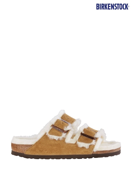 Бежевый - Birkenstock Arizona Suede Shearling Sandals (865376) | €172