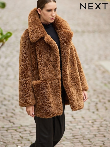 Toffeebraun - Mantel aus Teddystoff (870688) | 22 €