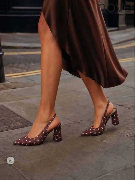 Brown - Novo Isla Block Heel Point Court Slingbacks