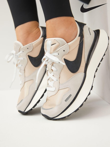 Nike Neutral Phoenix Waffle Trainers (879931) | €129