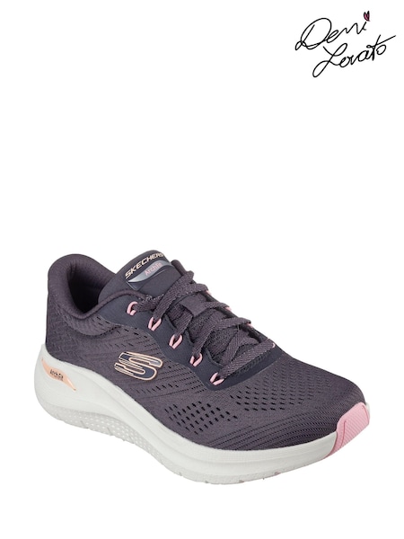 שמנת - Skechers Arch Fit 2.0 Big League Trainers (885724) | ‏448‏₪