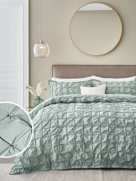 Sage Green Textured Pleats Duvet Cover And Pillowcase Set (892945) | €15 - €30