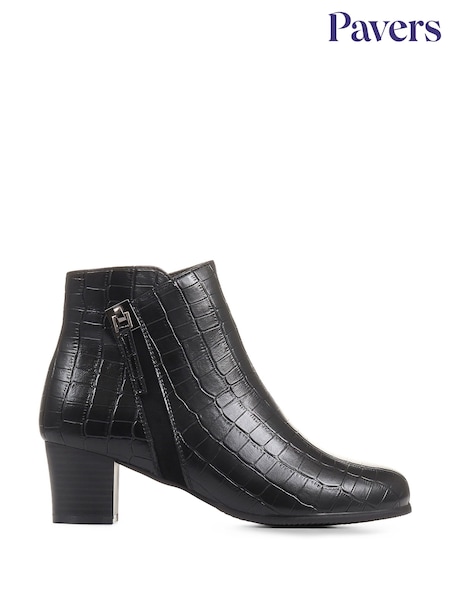 Pavers Wide Fit Heeled Black Ankle Boots (8RT118) | €58
