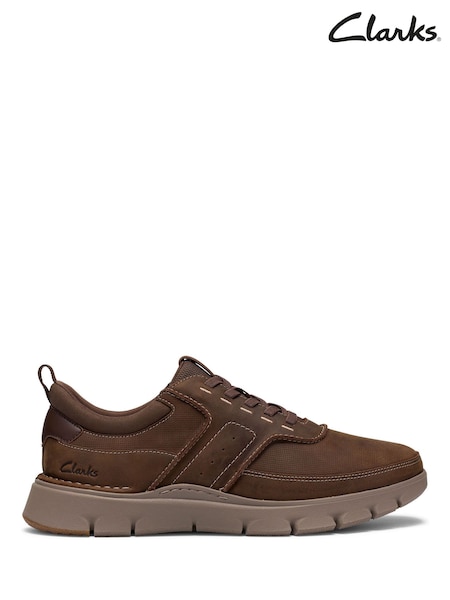 Smeđa - Regular Clarks Step365 Style Shoes