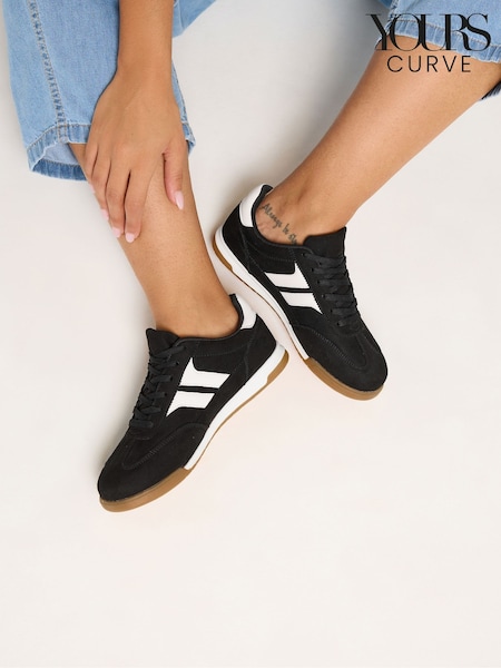 Black - Yours Curve Padded Skate Side Stripe Lace Up Trainers In Wide Fit