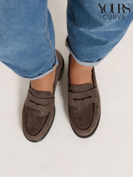 ブラウン - Yours Curve Woven Embossed Loafers In Wide Fit