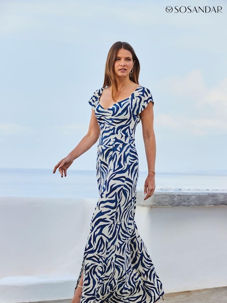 Sosandar Shirred Detail Fit And Flare Dress (915544) | €82