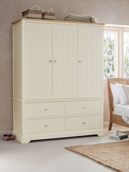 Chalk White Hampton Painted Oak Triple, 4 Drawers Wardrobe (916759) | €2,125
