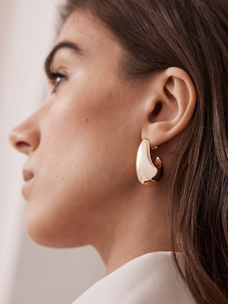 Mint Velvet Gold Tone Drop Earrings (919764) | 1,322 UAH