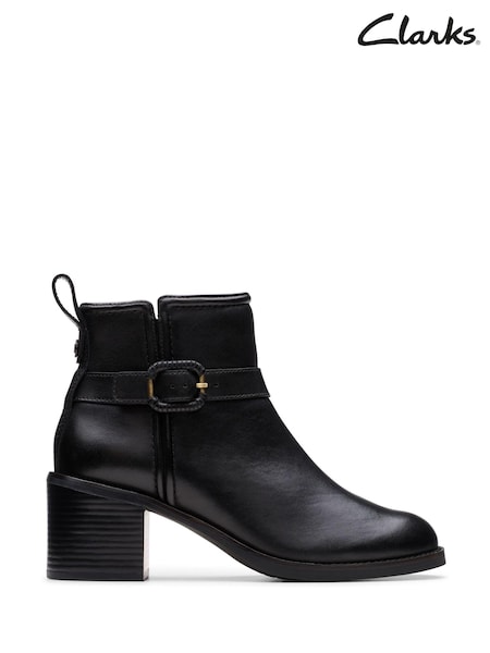 Clarks Black Leather Chamberly Trim Boots (924282) | €95