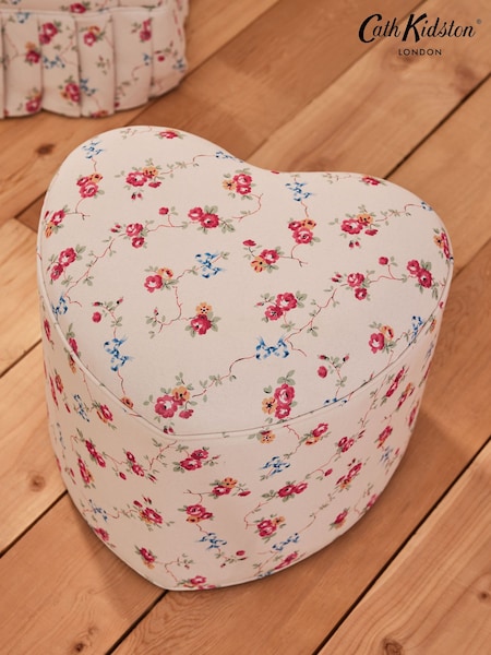Cath Kidston Rose and Bows Cream Locket Heart Shaped Stool (925588) | €145
