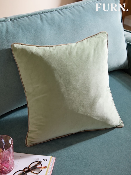 غطاء وسادة كرسي مخملي Meridian من Furn