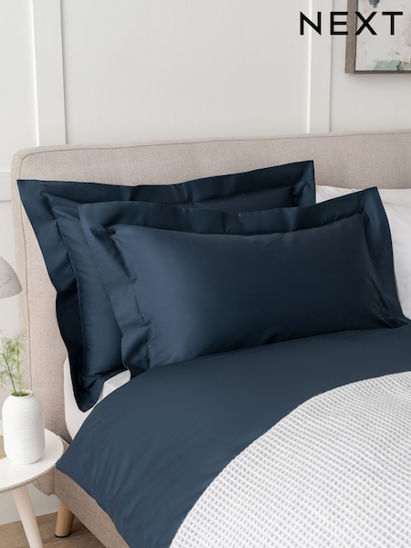 Set of 2 Navy 400 Thread Count 100% Egyptian Cotton Pillowcases (932695) | €21 - €23