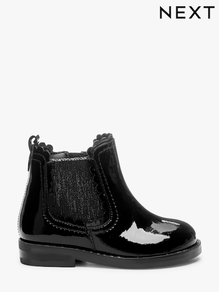 Black Patent Leather Wide Fit (G) (940081) | €29 - €34