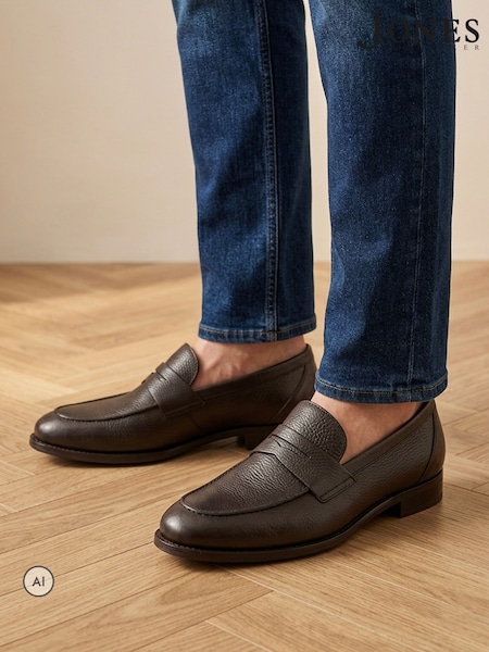 Hnědá zrna - Standard Fit Jones Bootmaker Leather Penny Loafers
