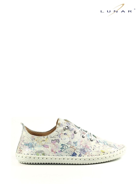 Lunar Exbury Leather Shoes (949881) | €67