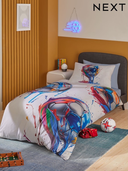 White Textured Football Duvet Cover and Pillowcase Set (951126) | €31 - €42