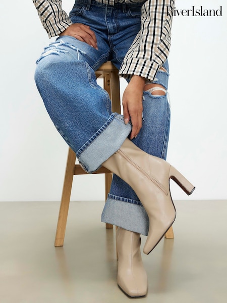 Cream - River Island Square Heel Stretch Boots