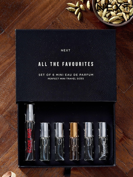 Set of 6 10ml and 5ml Eau De Parfum Wardrobe (954611) | €18