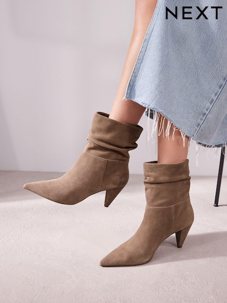 Mink Brown Forever Comfort® Slouch Pull-On Suede Boots (961048) | €33.50