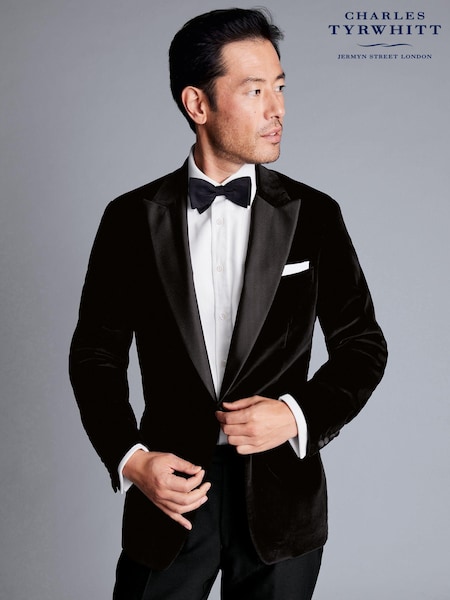 Charles Tyrwhitt Black Classic Fit 100% Cotton Italian Jacket (970903) | R$ 2,470