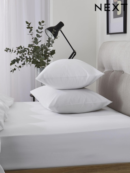 White Cool Touch 200 Thread Count Fitted Bed Sheet (975354) | €13 - €27