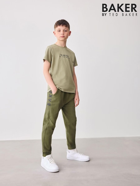 zelena - Baker by Ted Baker 100% Cotton T-Shirt and Joggers Set (981505) | € 22 - € 25