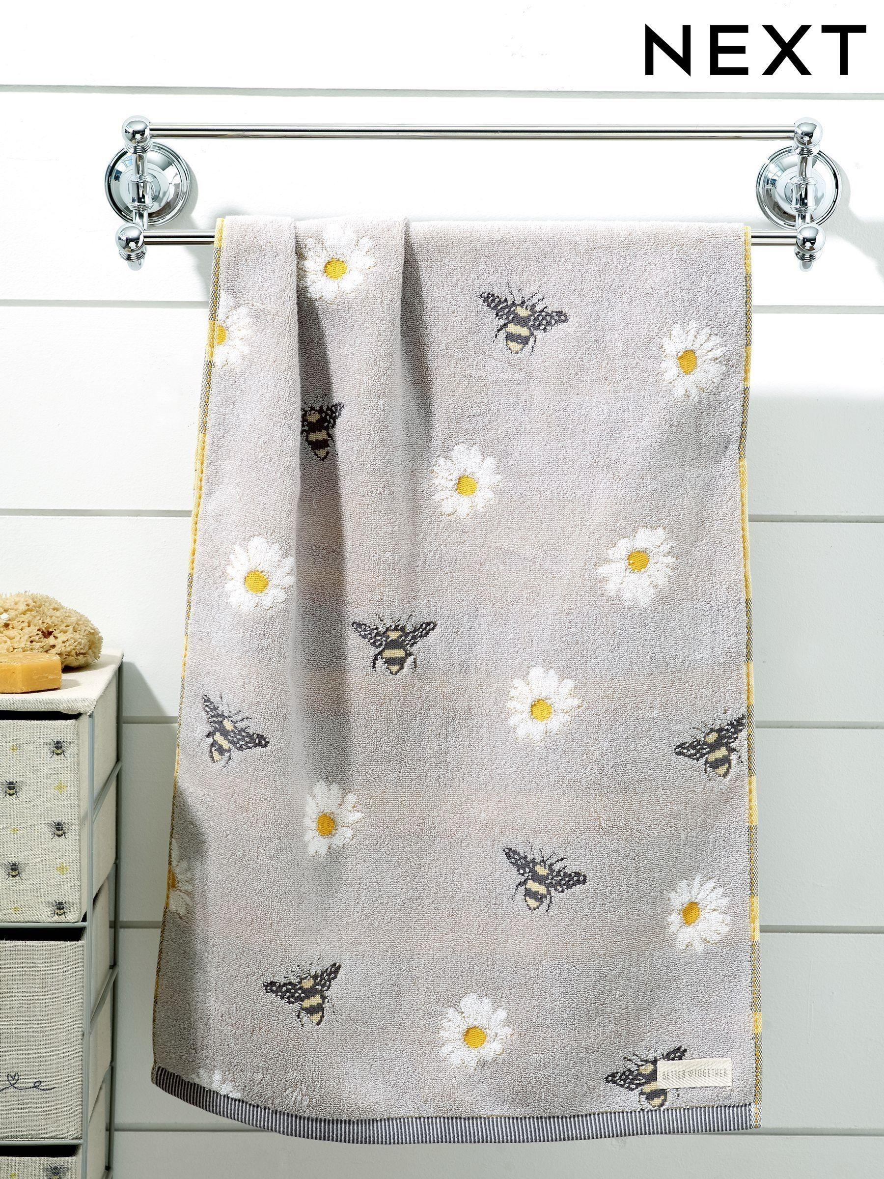 Print towels for bathroom outlet
