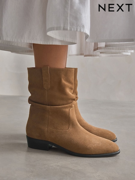 Tan Brown Extra Wide Fit Forever Comfort® Slouch Ankle Boots (999061) | R$ 565