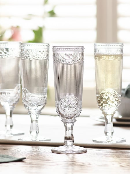 Set of 4 Clear Amelia Champagne Flutes (A27405) | €16