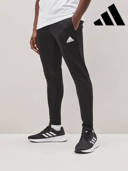adidas Black Entrada Training Joggers (A31445) | R$ 345
