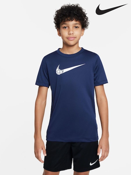 University Rot - Nike Dri-FIT Football Graphic Training T-Shirt (A50881) | 18 €