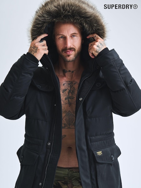 Superdry Black Everest Parka (A52711) | €50