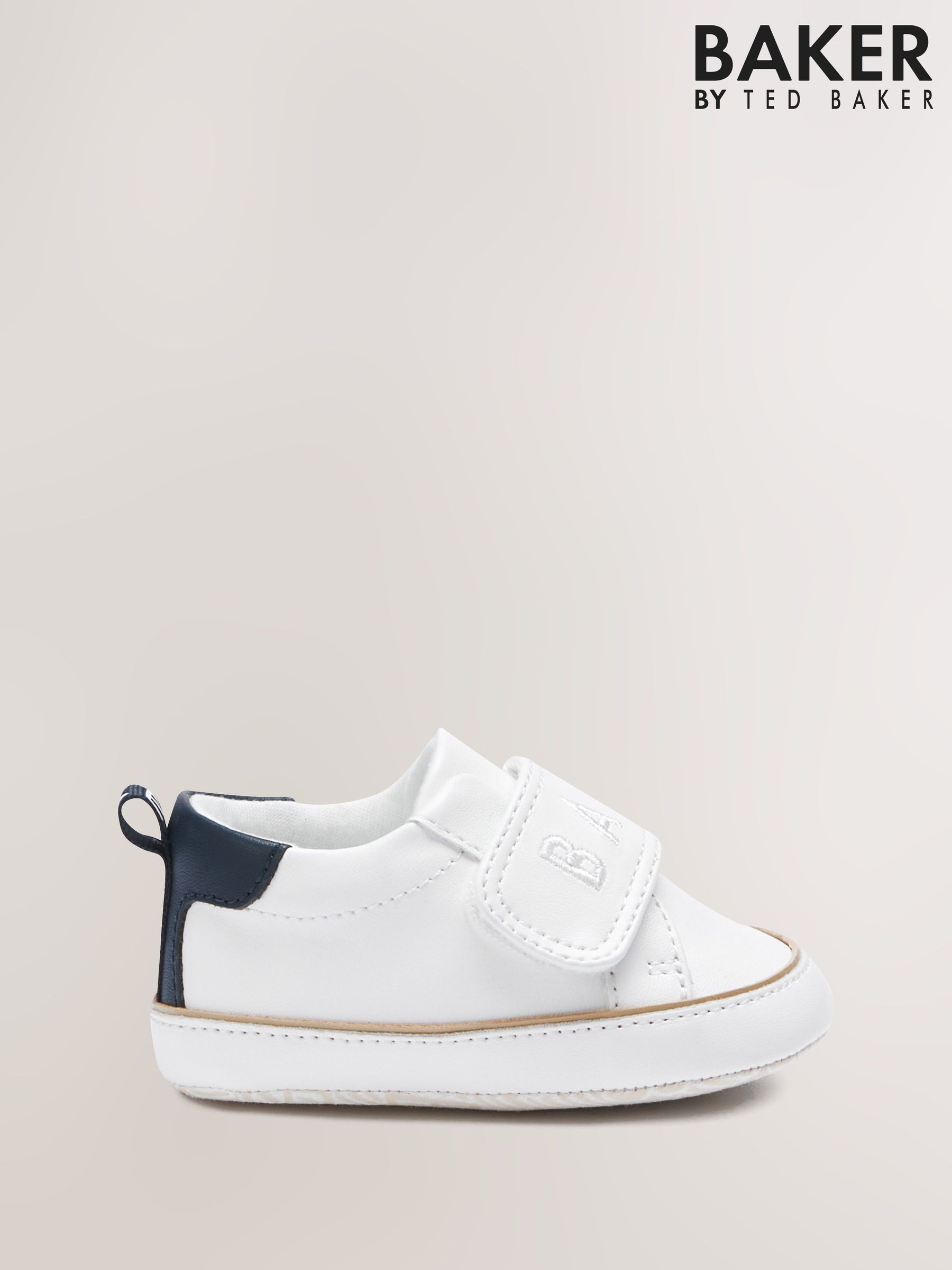 Baby boy trainers discount