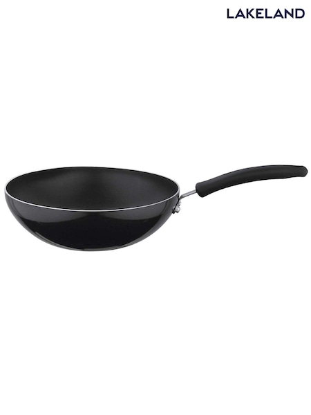 Lakeland Pewter Grey Classic 26cm Aluminium Stir Fry Pan (A56477) | €50