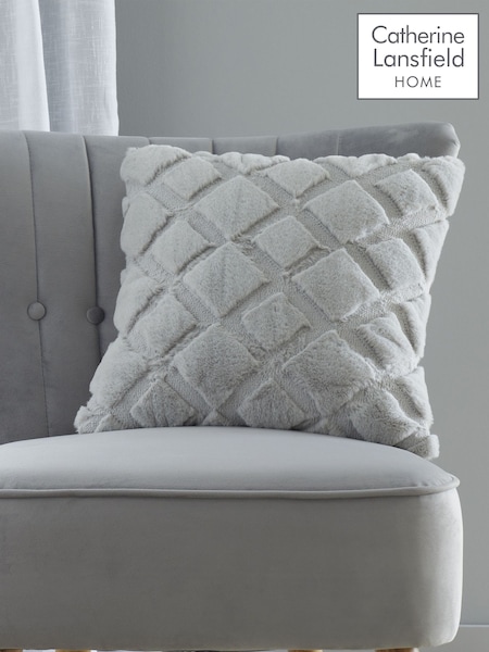 Catherine Lansfield Silver Cosy Diamond Cushion (A58924) | €21