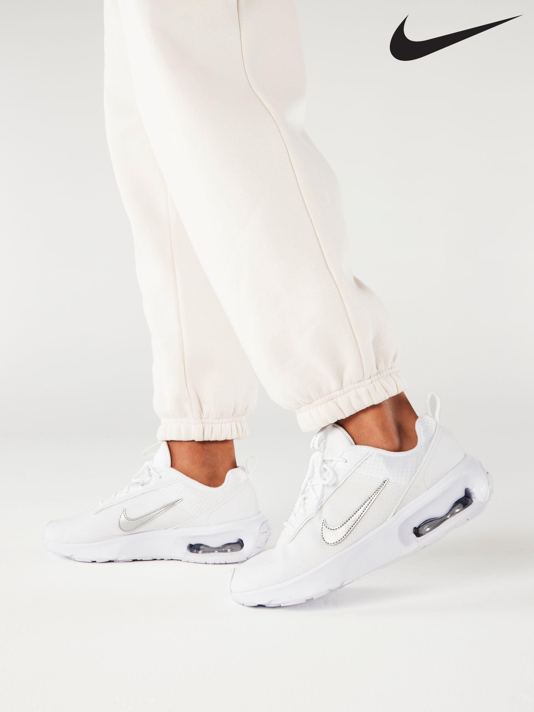 Nike air max womens trainers leather sale