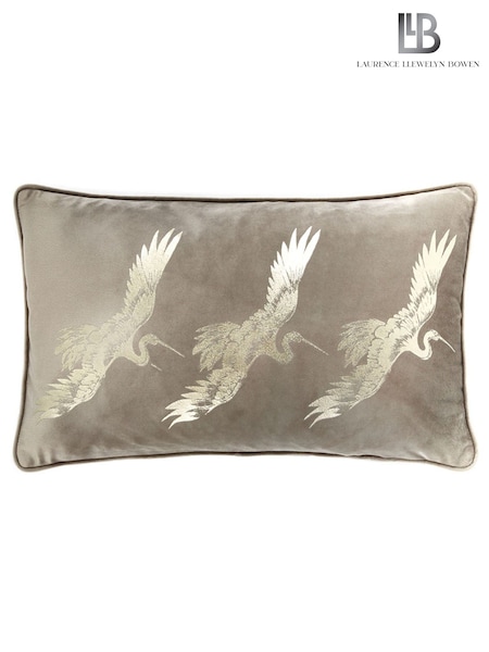Laurence Llewelyn-Bowen Natural Qing Cushion (A71968) | €26
