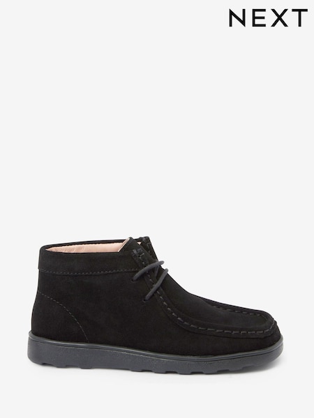 Schwarzes Wildleder - Lace Up School Boots (A73331) | 15 € - 19 €