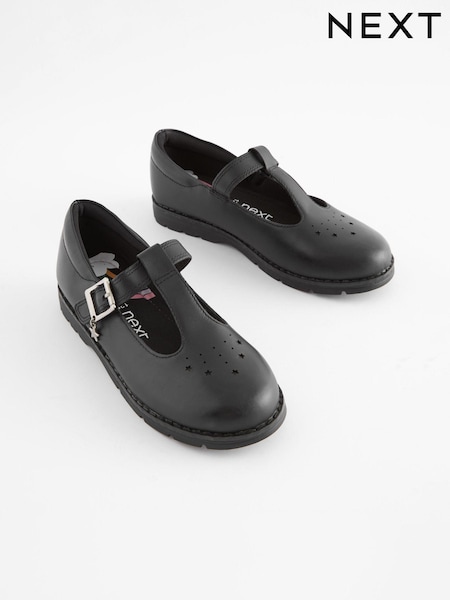 črna - Leather Junior T-Bar School Shoes (A73596) | € 19 - € 25