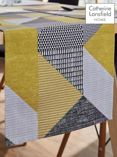 Catherine Lansfield Yellow Larsson Geo 100% Cotton Table Runner (A74033) | €13