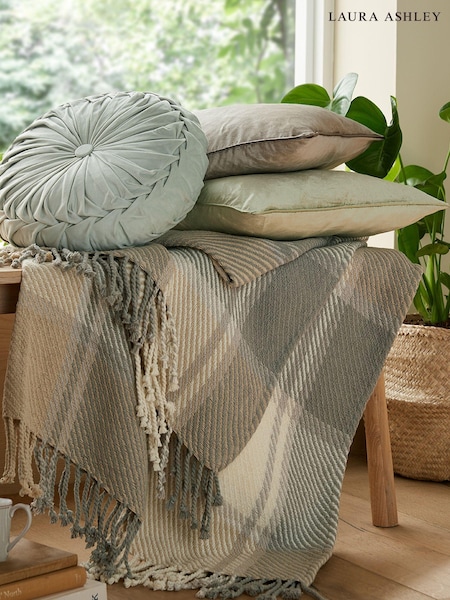 Laura Ashley Steel Grey Dylan 100% Cotton Throw (A90999) | €77