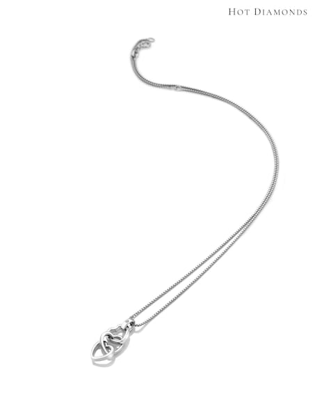 Hot Diamonds Silver Trio Triple Heart Pendant (A96568) | €114