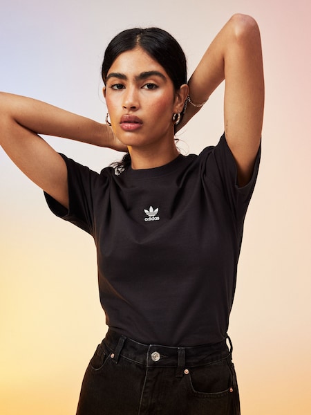 adidas Originals Adicolor Essentials Regular Black T-Shirt (A97549) | €14