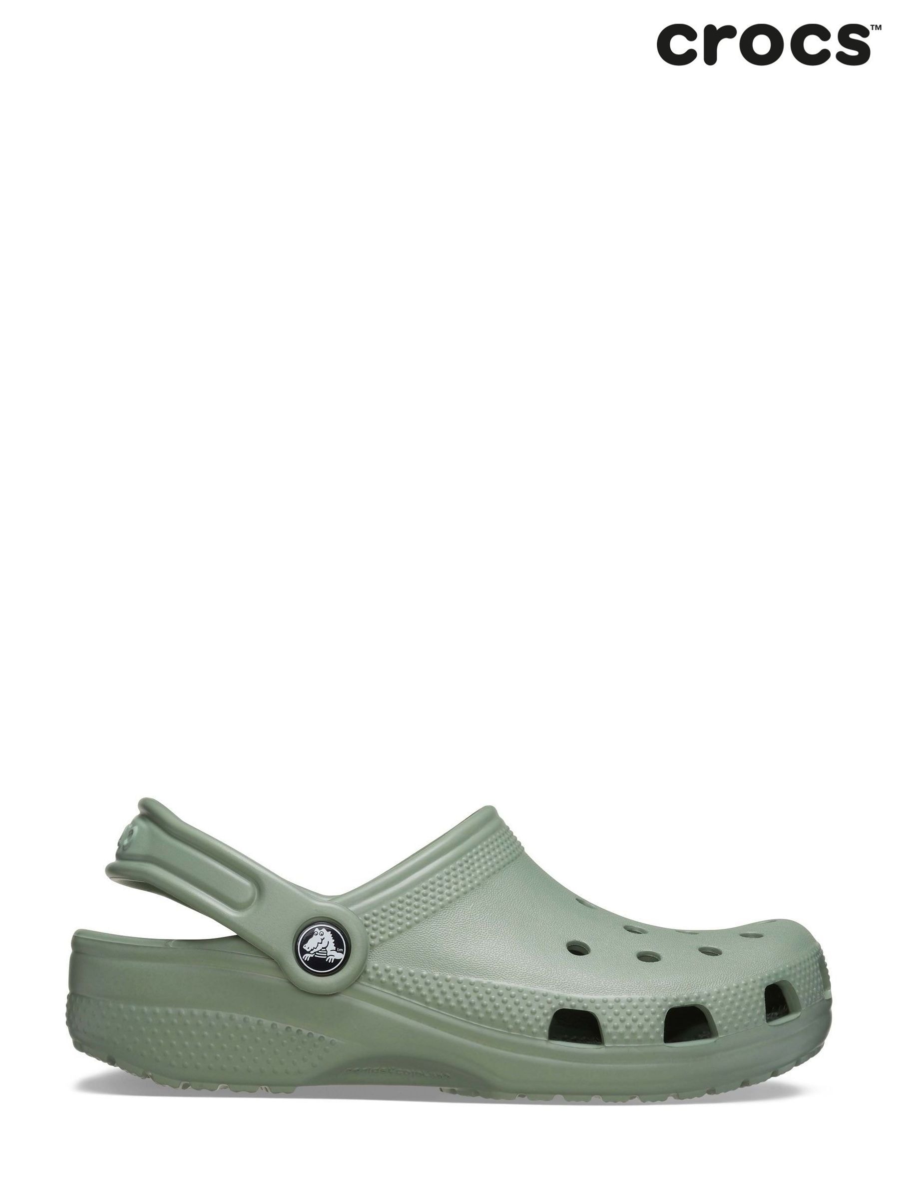 Crocs half size discount